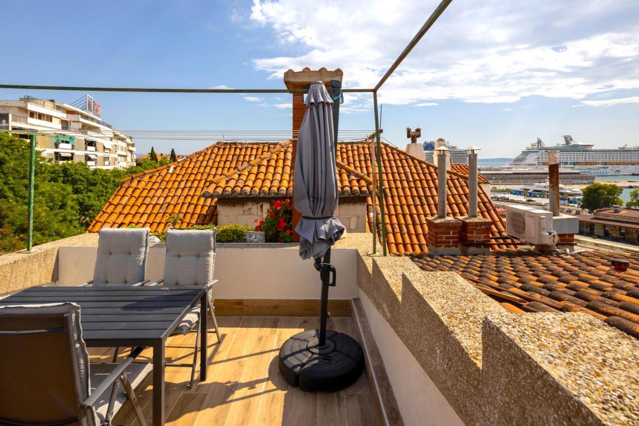 Luxury Apartment Olavia Rooftop Terrace & Seaview Split Eksteriør bilde