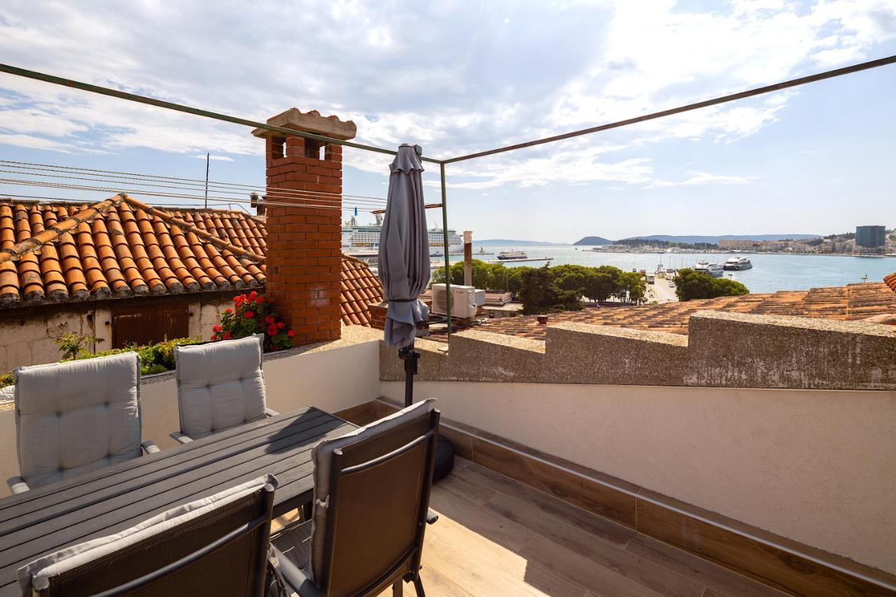 Luxury Apartment Olavia Rooftop Terrace & Seaview Split Eksteriør bilde