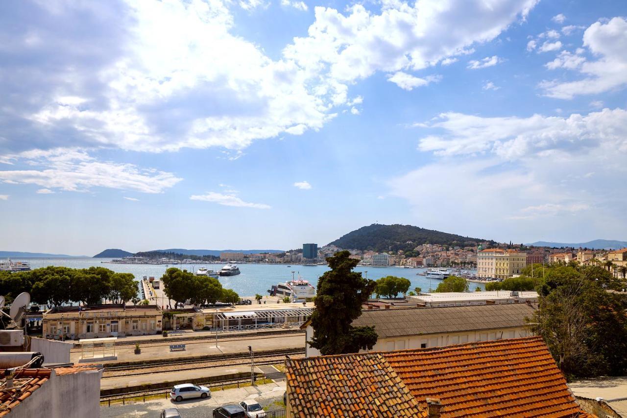 Luxury Apartment Olavia Rooftop Terrace & Seaview Split Eksteriør bilde